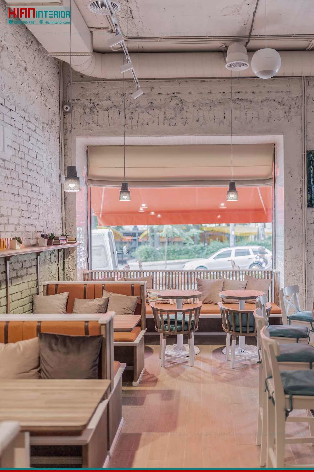 Quán Cafe Hiện Đại Sân Vườn