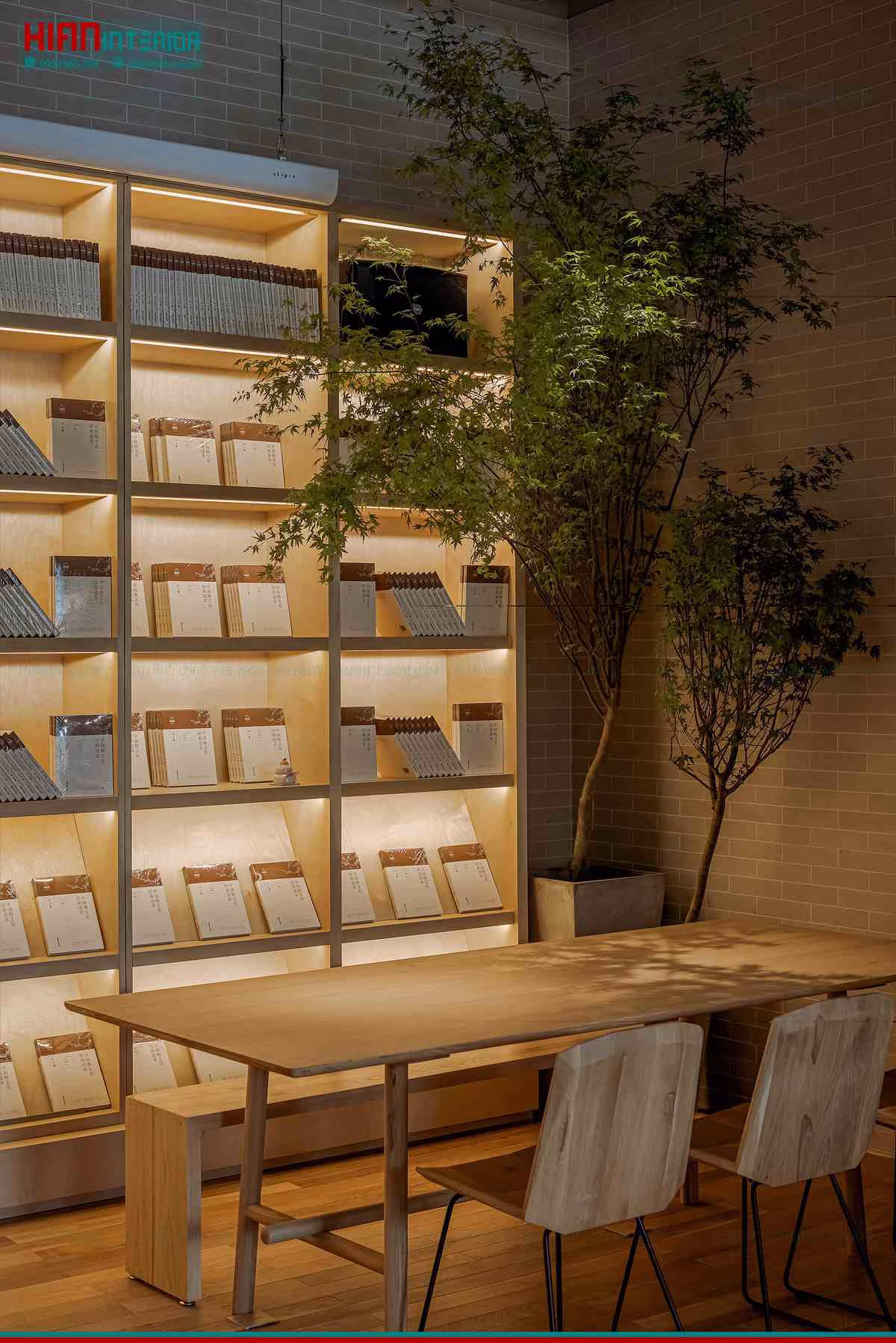 Quán Cafe Hiện Đại Góc Phố