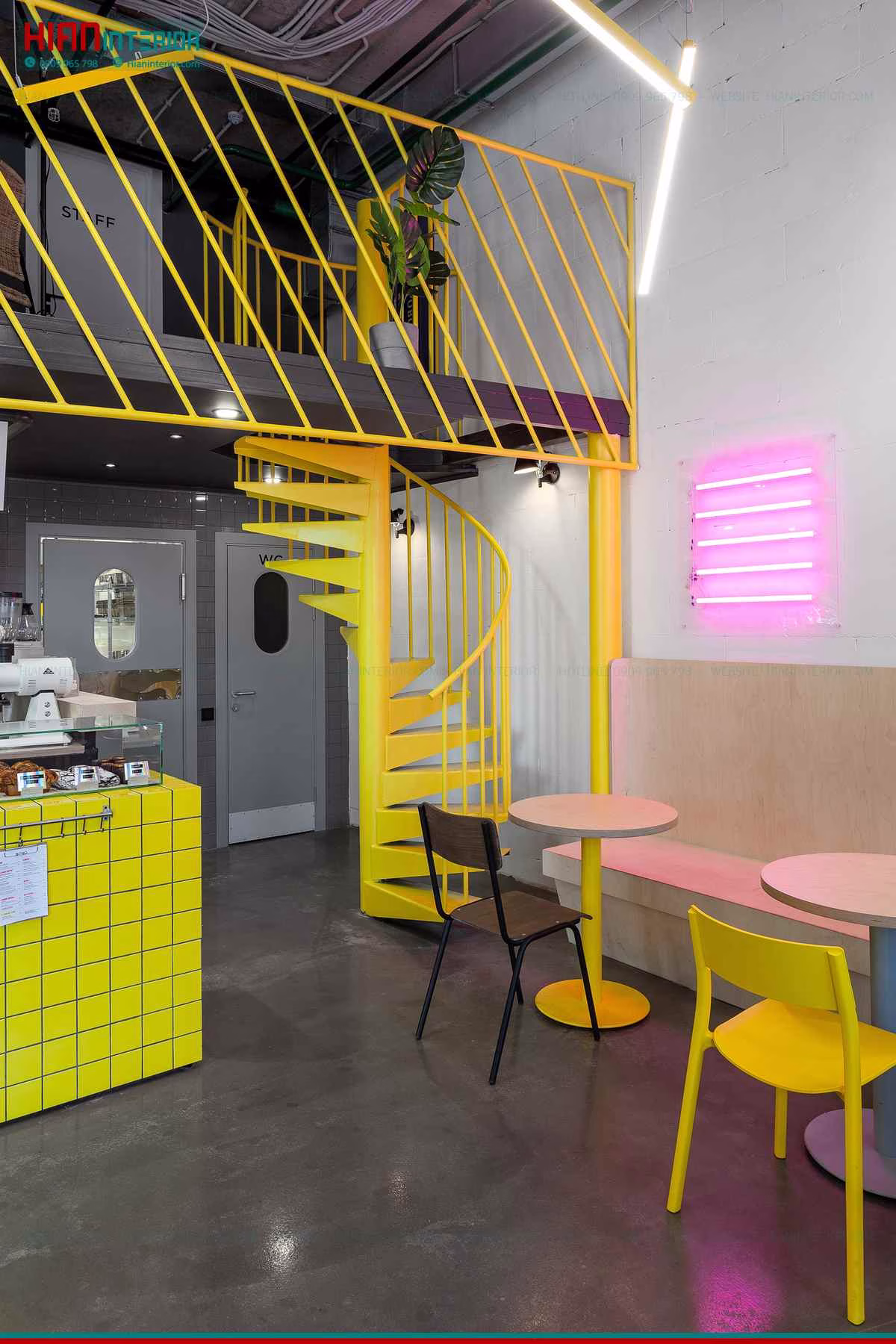 Quán Cafe Hiện Đại Thoáng Mát