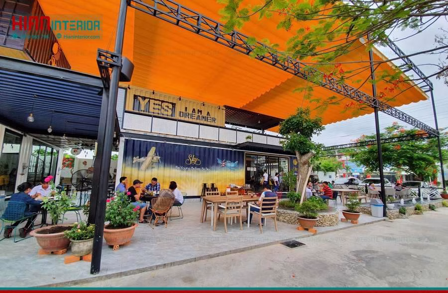Quán Cafe Khung Thép Sang Trọng
