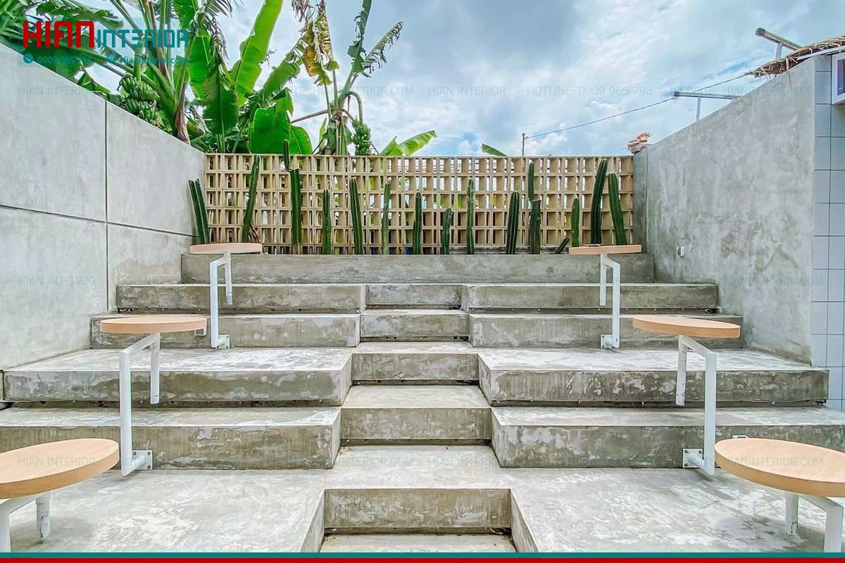 Quán Cafe Sân Vườn Nhỏ