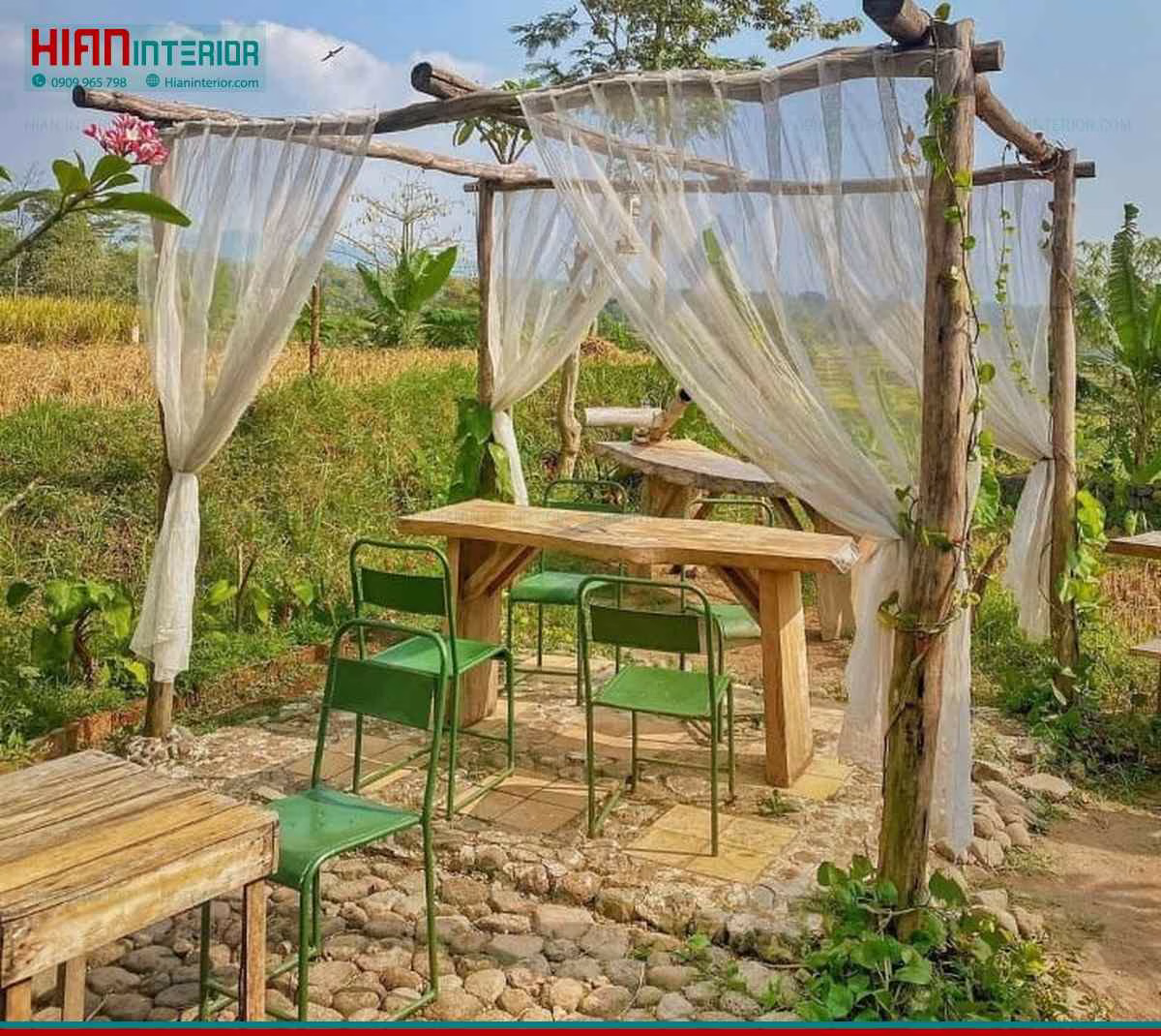 Quán Cafe Sân Vườn Đơn Giản