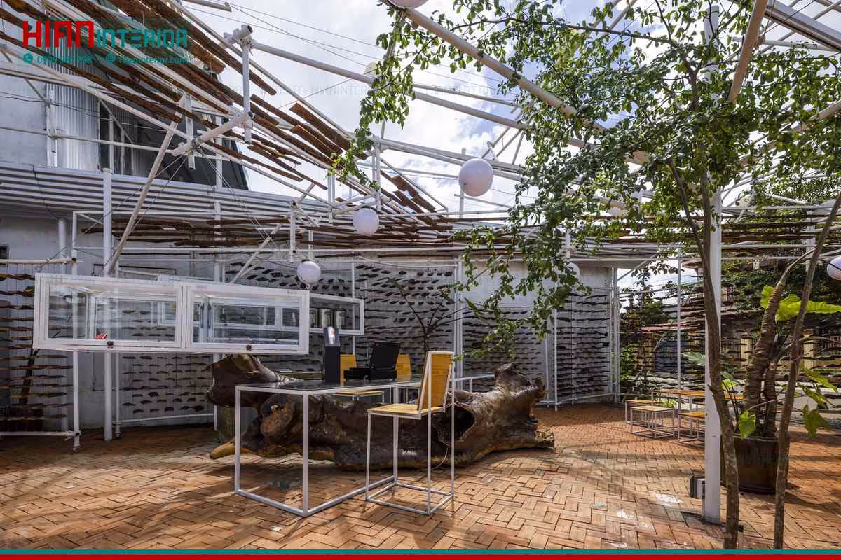 Quán Cafe Sân Vườn 300M2