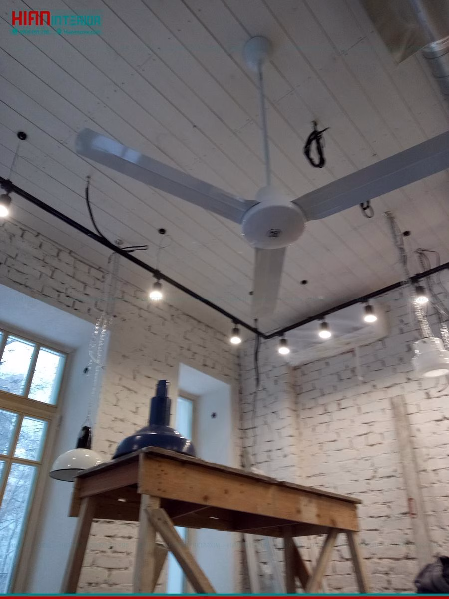Quán Cafe Địa Trung Hải Nhỏ Đẹp