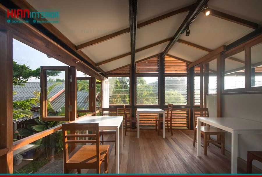 Quán Cafe Khung Thép Nhiều Ánh Sáng